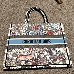 Christian Dior shopper look alike- good dupe
